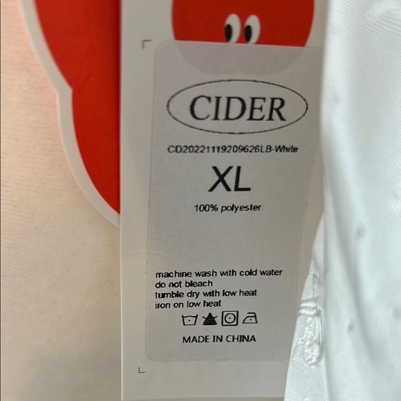 Cider White Ruffled Blouse - Picture 5 of 5